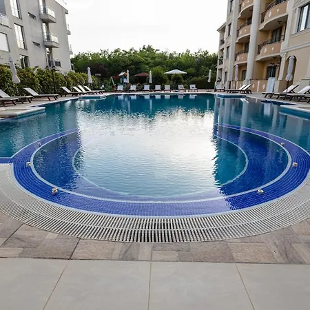 Flora Apartment Pomorie