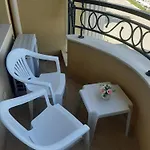 Flora Appartement *