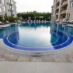 Flora Apartmán Pomorie